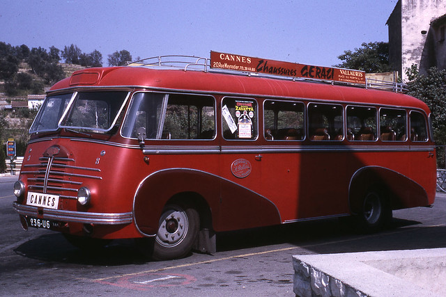 JHM-1967-0534 - Vallauris, autocar Delahaye
