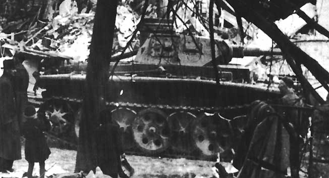 Panzerkampfwagen III Ausf. G mit Schachtellaufwerk (FAMO)