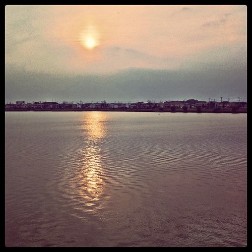 Sunset on the lake by naohit, square squareformat brannan iphoneography instagramapp uploaded:by=instagram foursquare:venue=4d8563