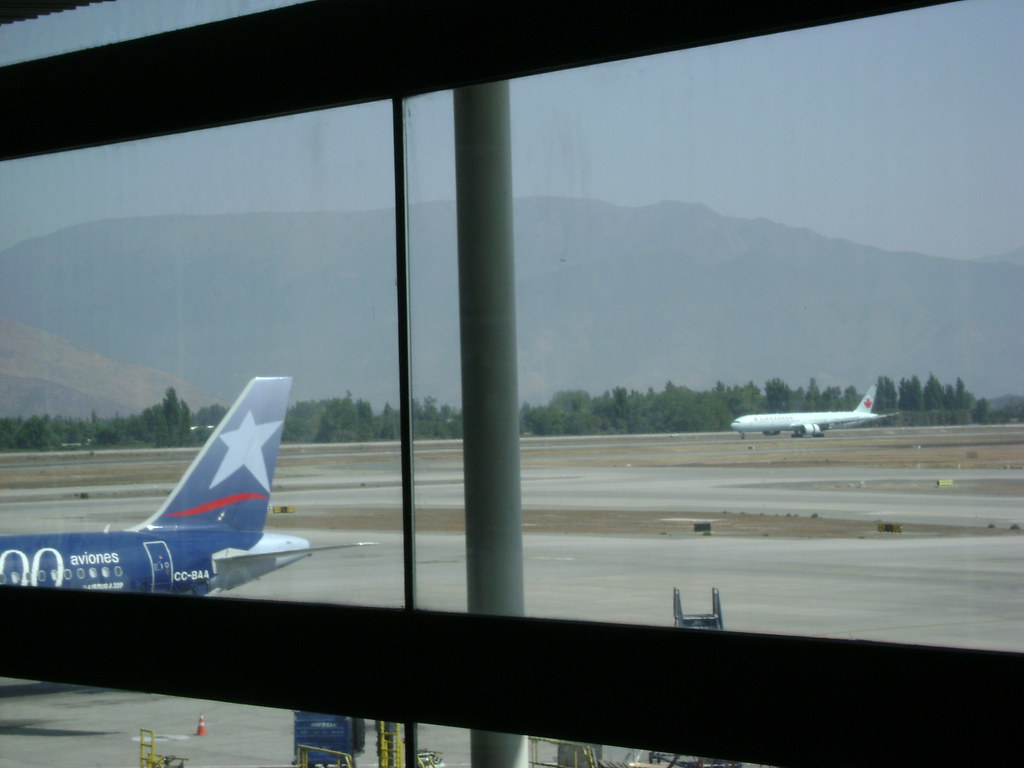 LAN, Aeropuerto de Santiago/Santiago Airport, AMB, Santiago, Chile - www.meEncantaViajar.com