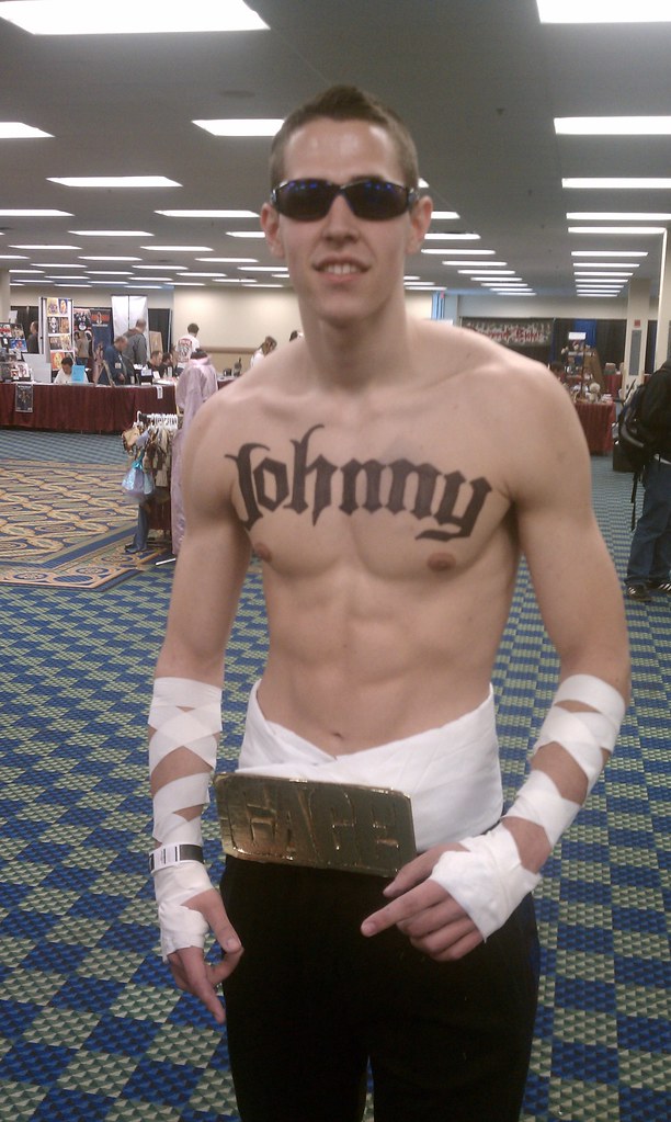 Johnny Cage cosplay.