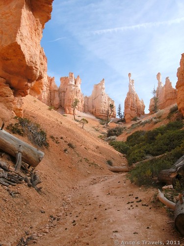 Along the Peek-a-boo Trail, Bryce Canyon National Park, Utah, Family Friendly hikes in Capitol Reef
