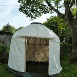 Mini yurt