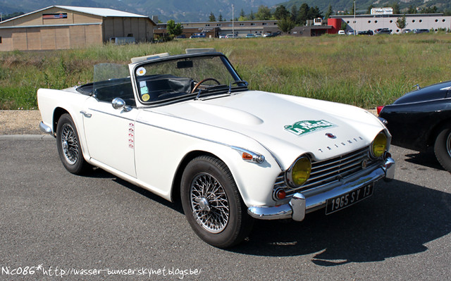 Triumph TR4