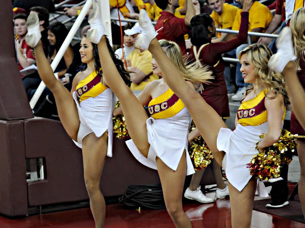 USC Song Girls Kick