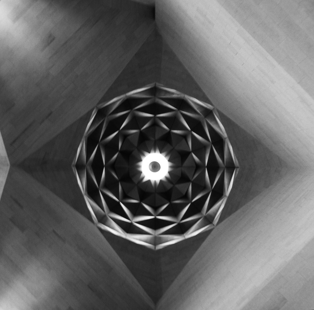 Oculus, at the top of the atrium, Museum of Islamic Art, D… | Flickr