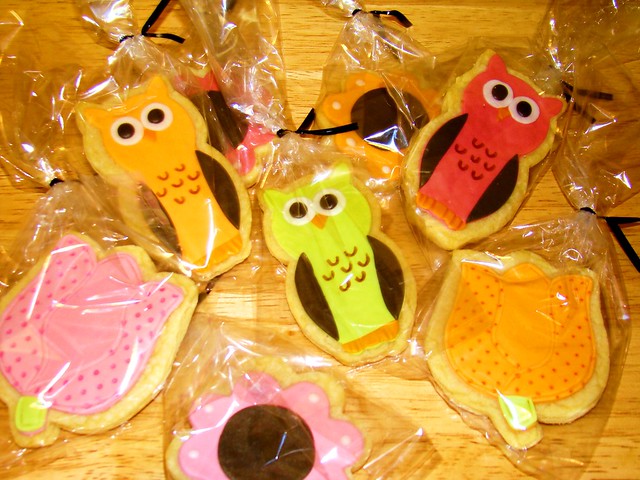 Owl and flower cookies