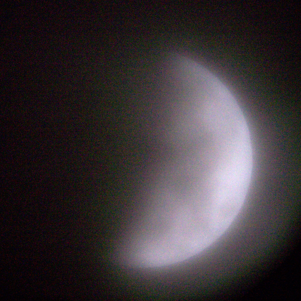 Half Eclipse Lunar Eclipse 2010 30 min partial | Half an hour into the pa… | Flickr