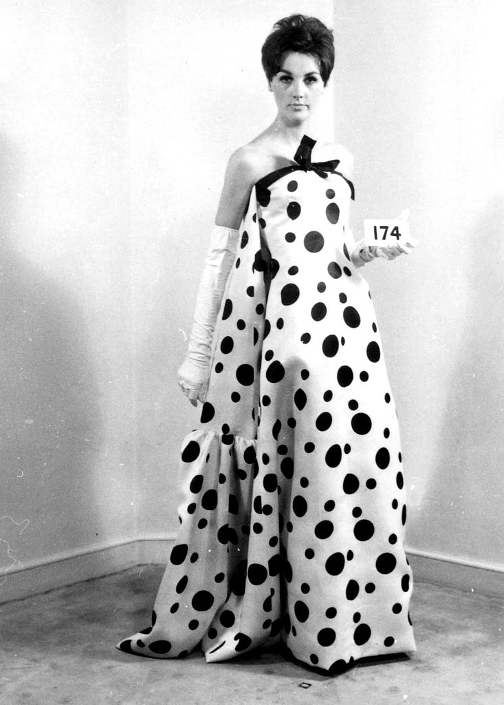 balenciaga haute couture 1960