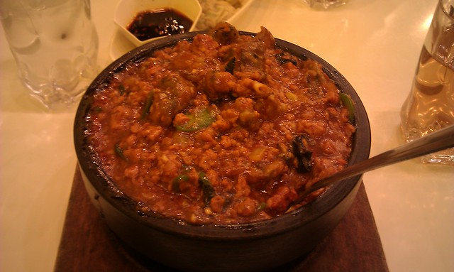 韓式生蠔石頭飯 Korean Stone Bowl Rice with Oyster and Pork Meat Sauce