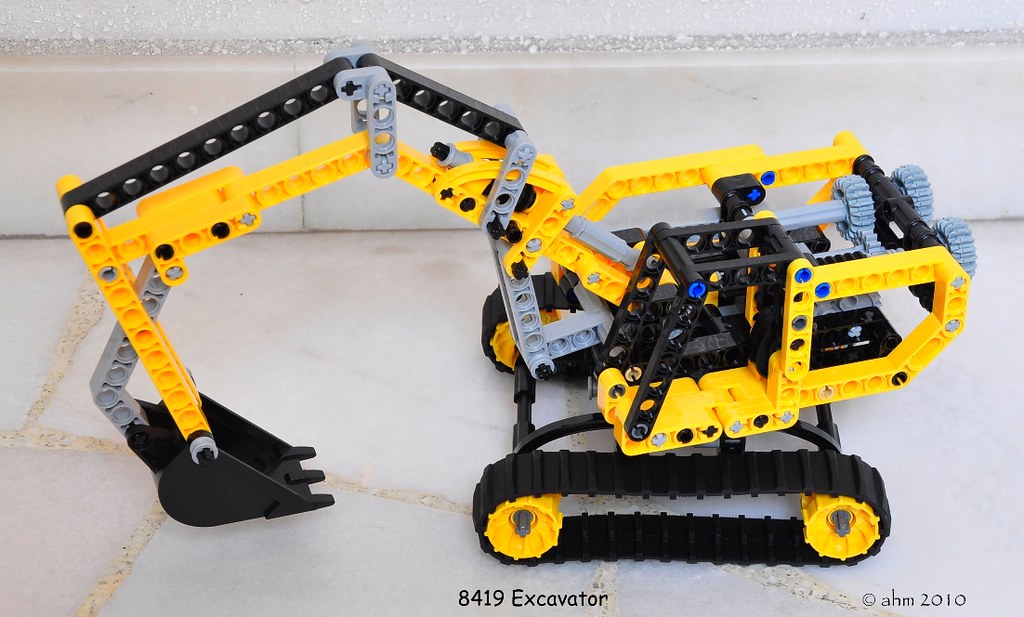 Lego Technic 8419 Excavator | | Flickr
