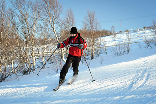 Me trying to telemark ski | by tomsbiketrip.com