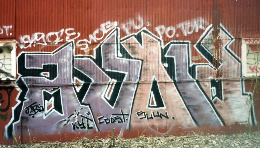 Avoid | Minneapolis graffiti | Moto Soul | Flickr