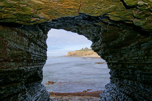 ocean california beach san rocks sandiego diego cliffs cave hideout sunsetcliffs ringexcellence