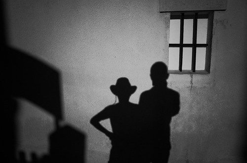 Les deux. | by Laurent Demarny