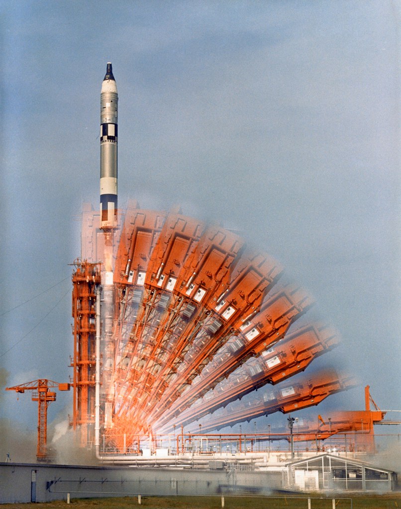 Gemini 10 Time Lapse