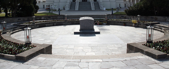 Präsidentengruft Zentralfriedhof Wien/Presidential Crypt