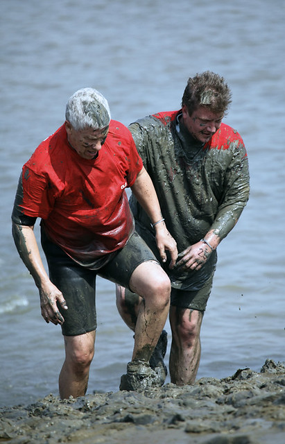 The Mad Maldon Mud Race Easter 2011: Team colours can vary!