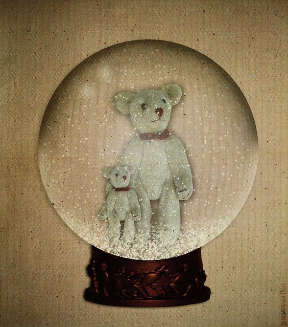 * Teddy Bear Snow Globe *