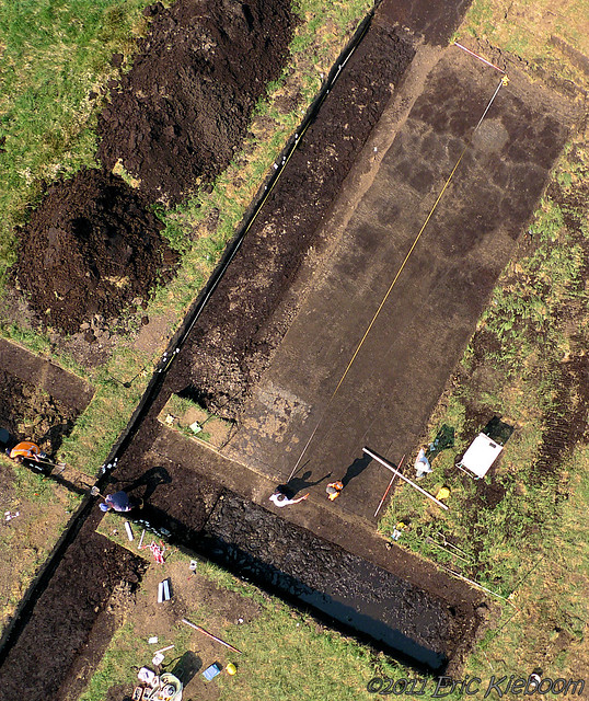 Archaeology in the Low Countries: medieval peat mounds