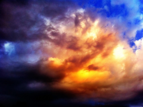 Firecloud by Gerg1967, I decided to contrast yesterdays grey clouds with some very colorful clouds from this morning.
I to