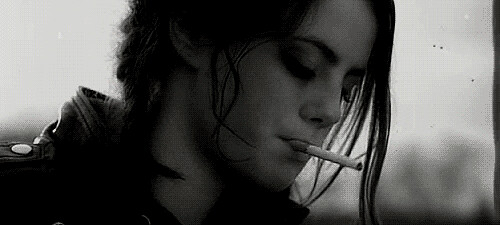 effy stonem smoke | tatiana araújo | Flickr