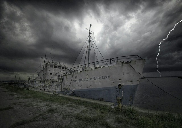 The abandoned Arctic Discoverer
