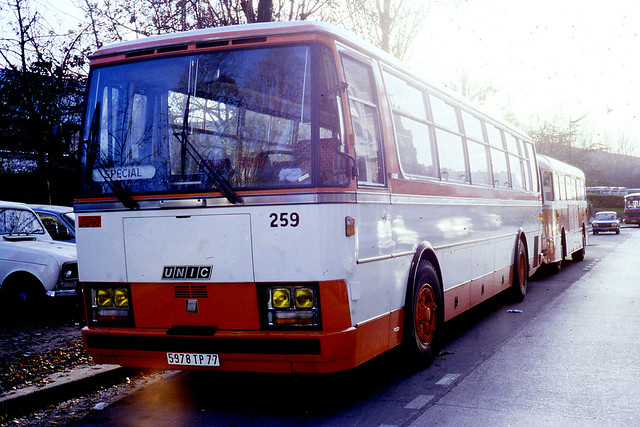 JHM-1978-1980 - France, Paris, autocar UNIC