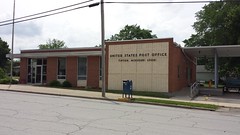 Tipton, Missouri Post Office