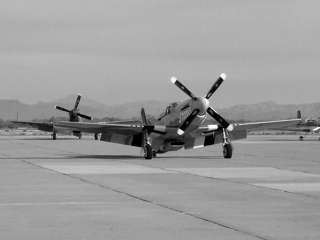 North American P-51D Mustang 44-74404    North American P-51D Mustang 44-74813