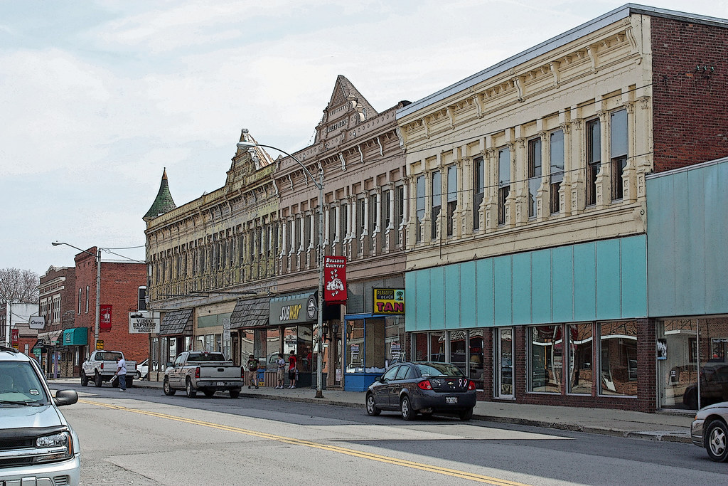 Staunton IL - Looking E. on Main St. showing the Miller and Quade Blocks