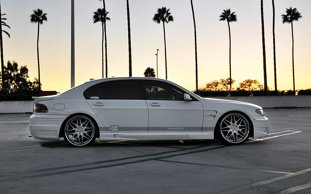 BMW 7 Series E65/E66 Side Skirts and Vented Fenders, Alpine White