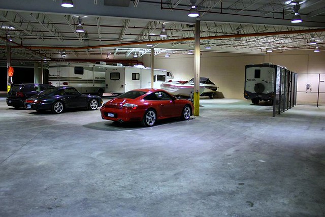 Crystal Clean Indoor Auto Storage