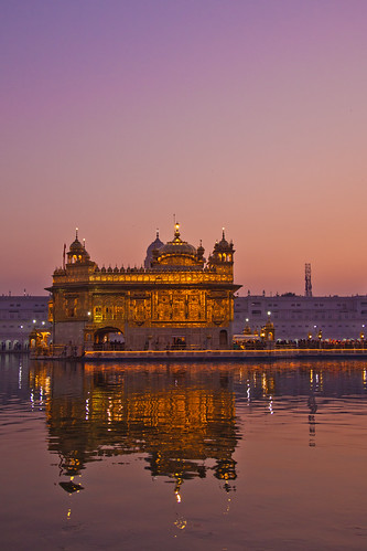 sunset sky india reflection water canon temple golden evening dusk sahib gurdwara punjab amritsar gurudwara harmandir darbar 50d tamronspaf1750mmf28xrdiiildasphericalif canoneos50d