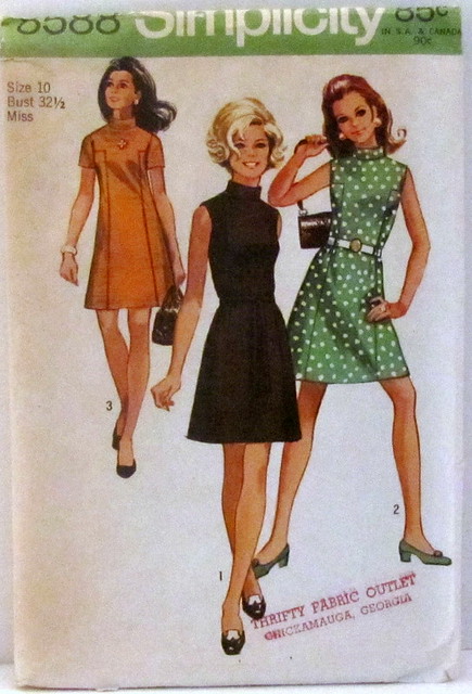 Vintage Simplicity 8588 Misses Dress 60s Size 10 Bust 32.5