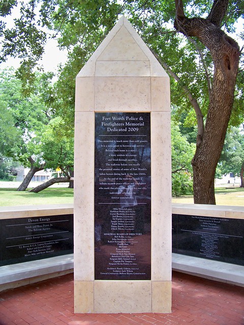 Fort Worth Police & Firefighters Memorial