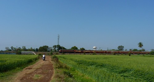 Sequence 1/2 | by Ujjawal Kashyap Train Photos
