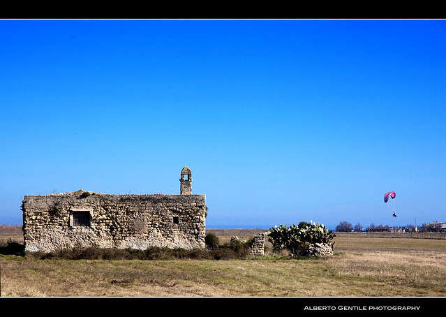 Costa meridionale di Manfredonia - antica casa colonica