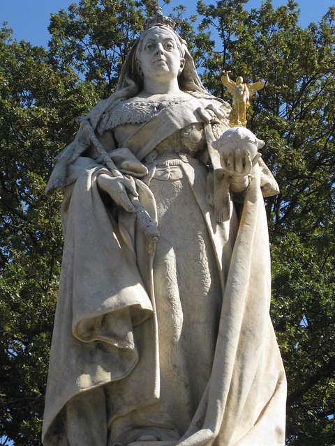 The Reign of Queen Victoria Commemorative Statue - Ballarat
