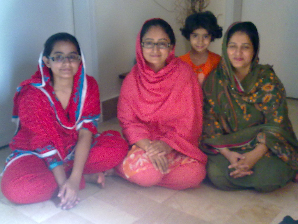 Sobia Rana Rajput Mob Media 131 | Sobia Rana with Gondal sisters and Bismah | Joachim ...