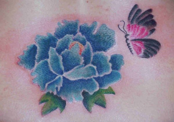 Pin by Frances Hague on tattoo's | Birth flower tattoos, Daisy flower  tattoos, Birth month flowers