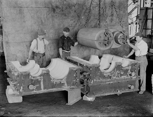 Clyde foundry men with mould | by Powerhouse Museum Collection