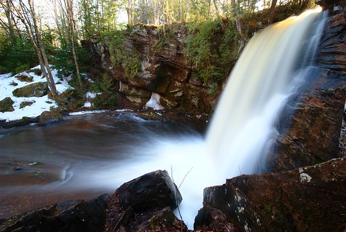 up waterfall spring michigan waterfalls melt upperpeninsula hungarian coppercountry keweenaw hungarianfalls