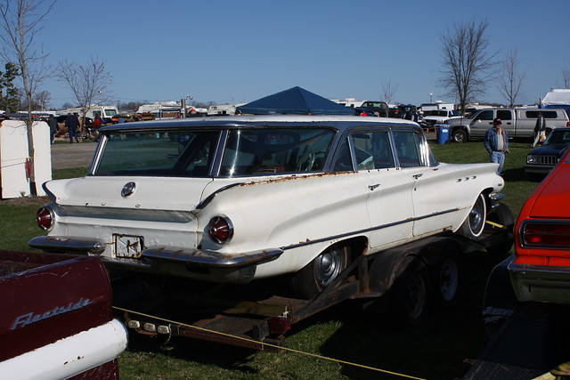 1960 Buick Invicta wagon