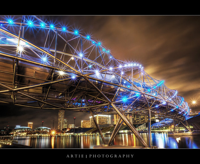The Helix Bridge in Marina Bay, Singapore :: HDR