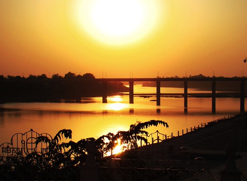 The Golden sunset by asis k. chatt, Sun set on the holy river Godavari at Nanded, Maharashtra, Indiasunset naturewatch flickraward