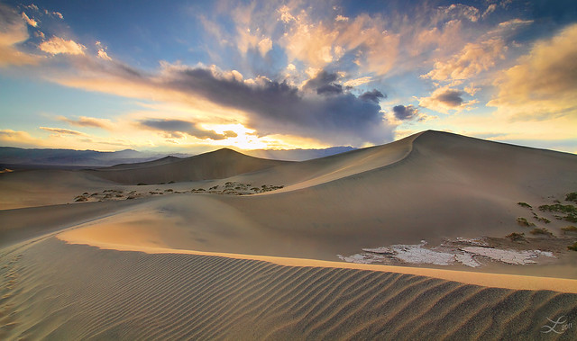 Heavenly Dunes In Death Valley