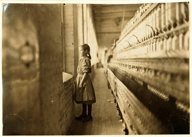 Lewis Hine: Girl spinner, 11 years old, Rhodes Manufacturing Co., Lincolnton, North Carolina, 1908