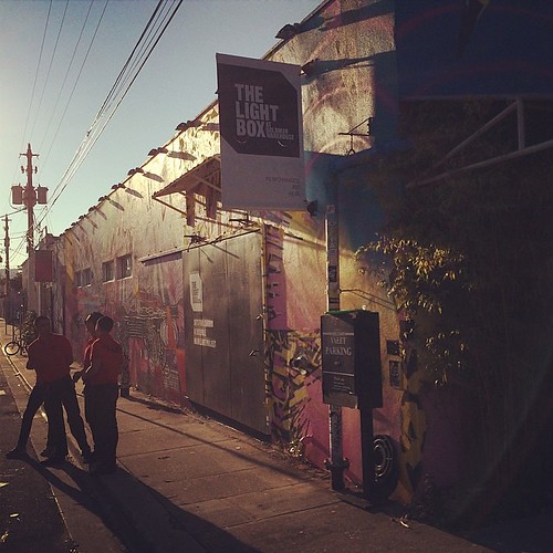 Early morning start to #scs414 @spikeyourbike #miamitech #LightBox #GoldmanWarehouse | by BikeSpike