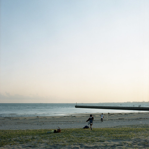 120 6x6 film beach japan t hasselblad planar hassel carlzeiss portra400 503cx 海浜幕張 planarcff2880mm